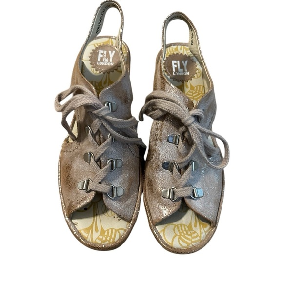 Fly London Yifa Metallic Silver Gold Open Toe Platform Wedge Sandals Y2K Size 8 - Picture 2 of 12